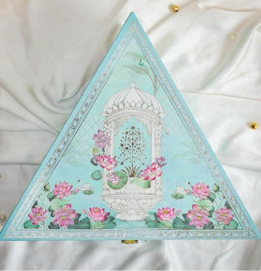 Aasma 3 glass Jar Gift Box