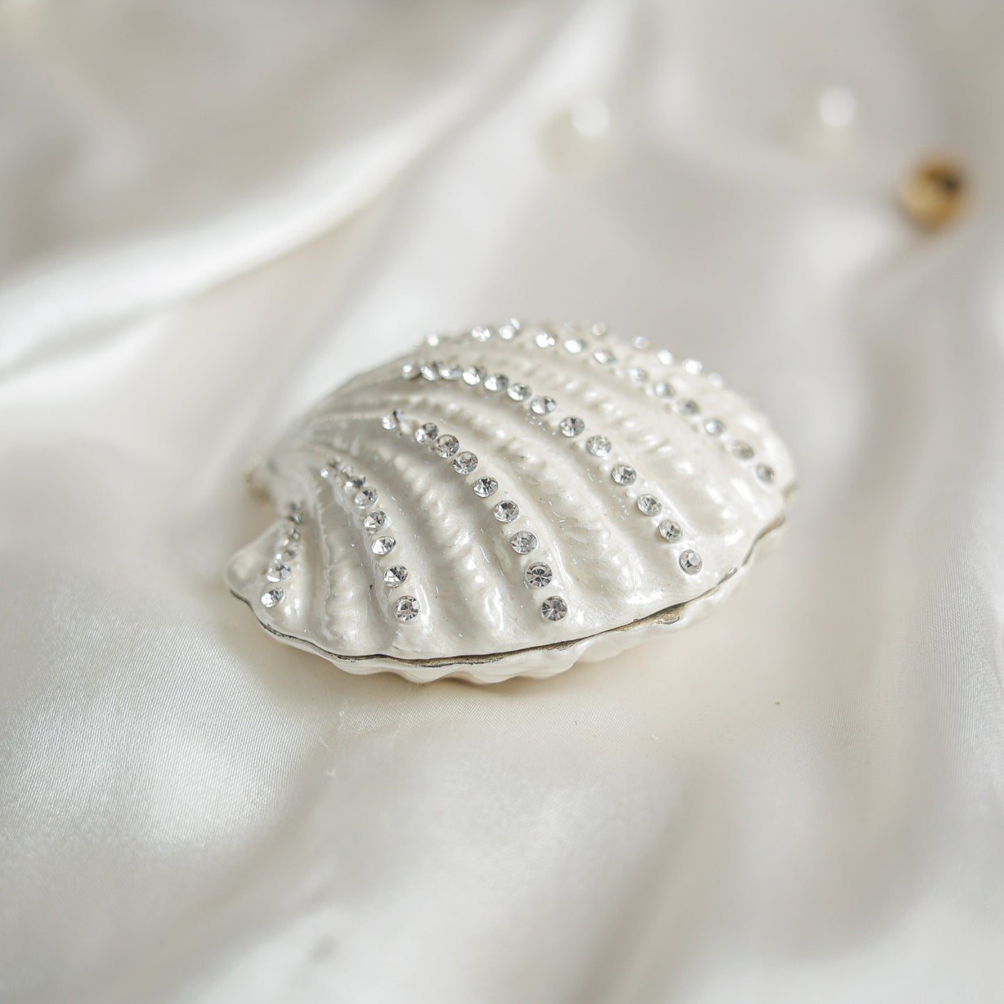 Luxury Enamel-Finish Coin Box