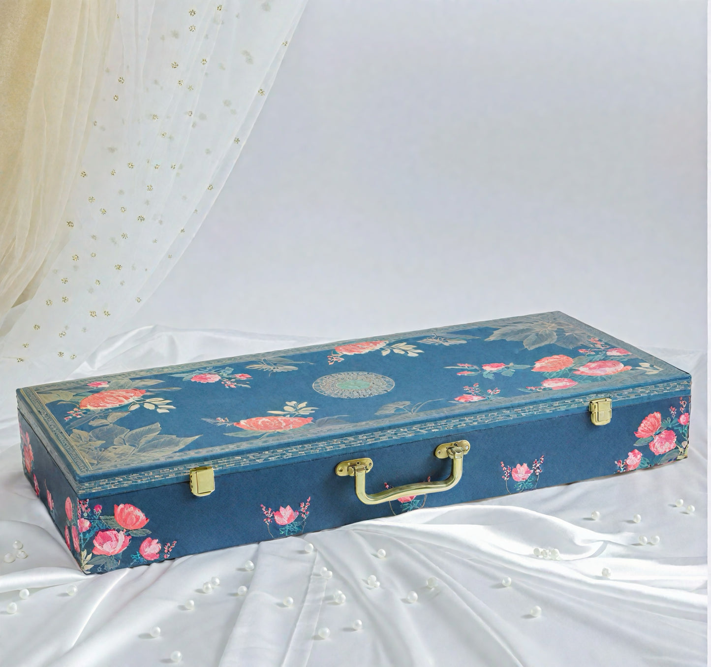 Lotus 4 Jar , 2 Tin & Cavity Gift Box